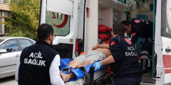 Doğal gaz kokusu olan evde bitkin bulundu Doğal gaz kokusu olan evde bitkin bulundu