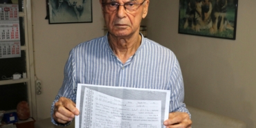 Kendisini 350 milyon lira borçlandırmakla suçladığı 2 avukatından şikayetçi oldu