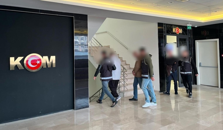 Afyonkarahisar’da şantaj, yağma ve tefecilik operasyonu