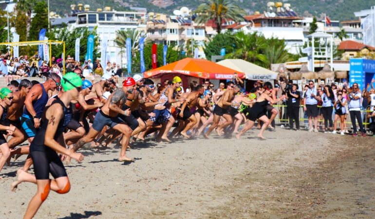 34’üncü Alanya Triatlonu başladı