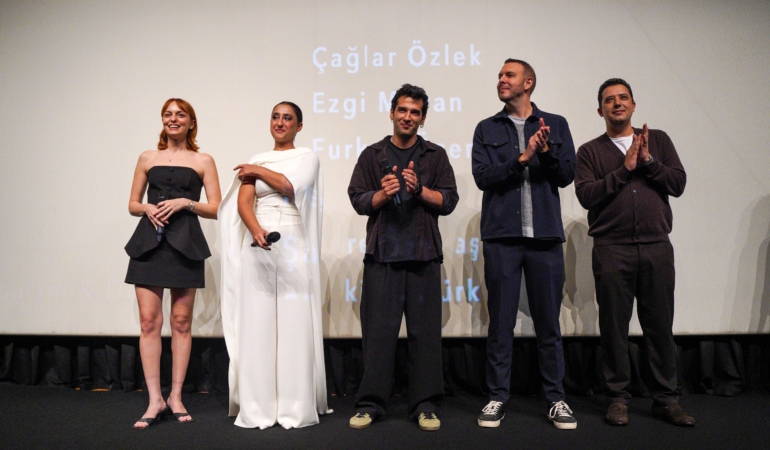 Altın Portakal’da ilk gün, Gelin Takımı 2’nin galasıyla tamamlandı