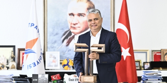 Kaleiçi Evleri projesine Turizm Tasarım Ödülü Kaleiçi Evleri projesine Turizm Tasarım Ödülü