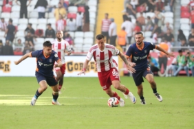 Hesap.com Antalyaspor – RAMS Başakşehir FK: 0-4 Hesap.com Antalyaspor – RAMS Başakşehir FK: 0-4