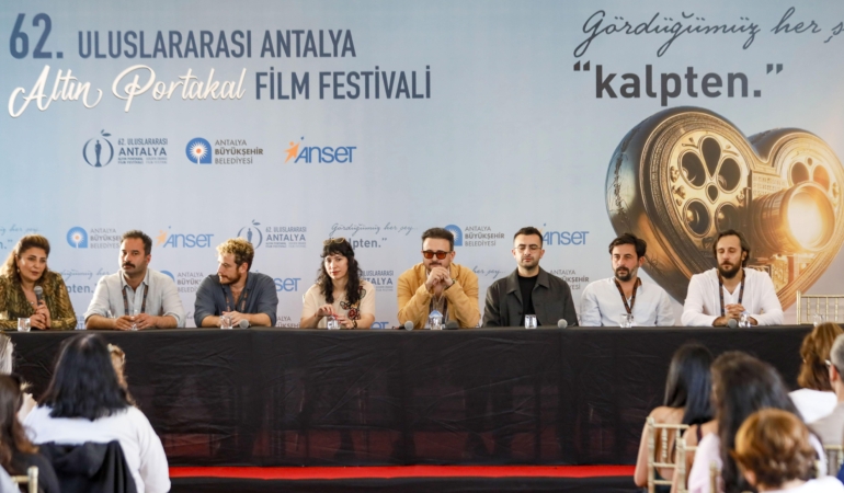 ‘Sahibinden Rahmet’, Türkiye prömiyerini Altın Portakal’da yaptı