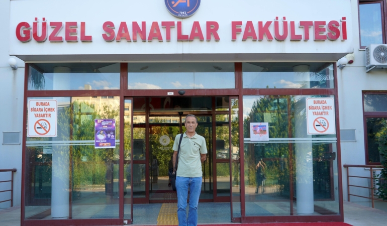 Emekli hakim, ‘İçimde hep bir sinemacı varmış’ diyerek yeniden öğrenci oldu