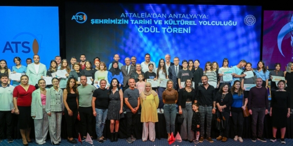 ‘Cumhuriyetin geleceği gençlerimizle güvende’ ‘Cumhuriyetin geleceği gençlerimizle güvende’