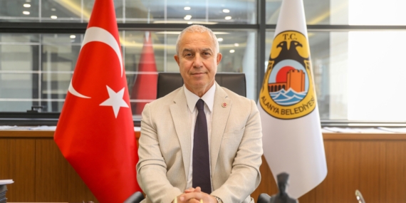 Başkan Özçelik’ten Cumhuriyet Bayramı mesajı Başkan Özçelik’ten Cumhuriyet Bayramı mesajı