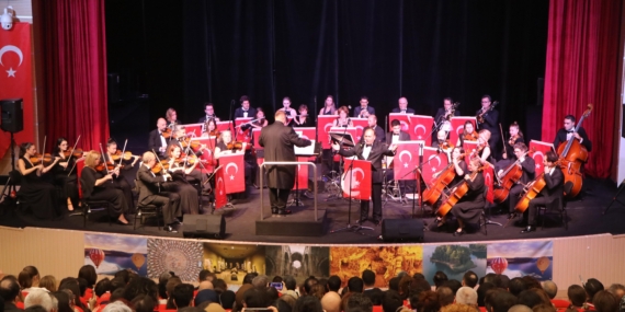 Antalya Devlet Senfoni Orkestrası’ndan Cumhuriyet Bayramı Konseri Antalya Devlet Senfoni Orkestrası’ndan Cumhuriyet Bayramı Konseri