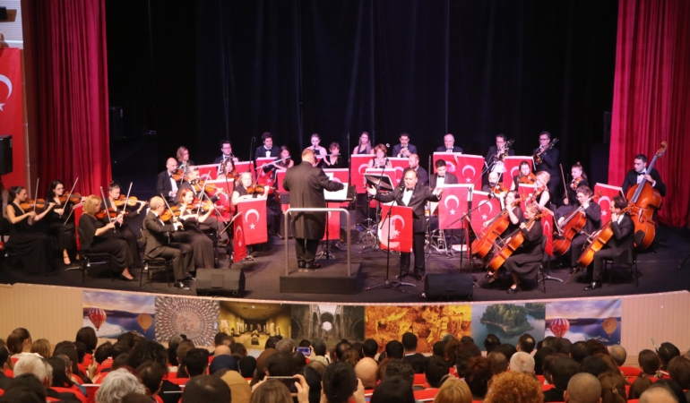 Antalya Devlet Senfoni Orkestrası’ndan Cumhuriyet Bayramı Konseri
