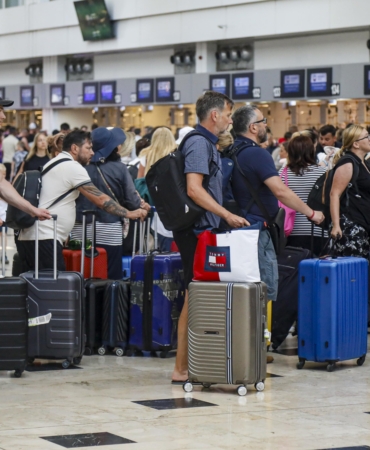 Antalya’da yabancı turist sayısı 16 milyonu geçti