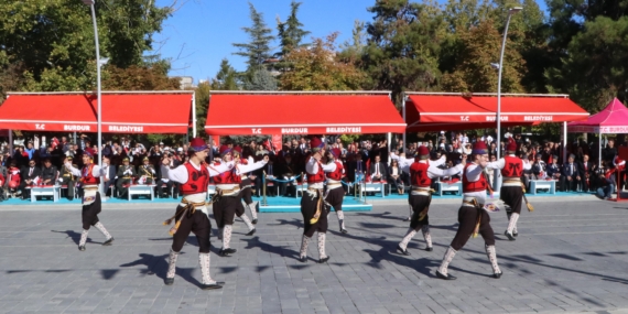 Burdur’da 29 Ekim kutlaması Burdur’da 29 Ekim kutlaması