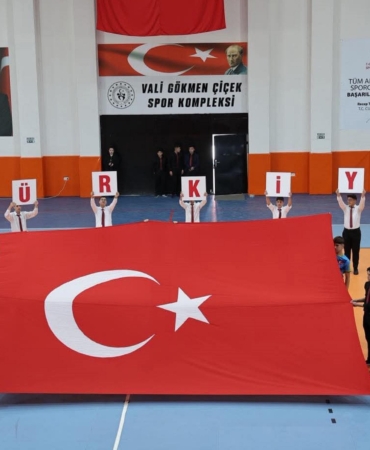 Sandıklı’da ‘Cumhuriyet’ coşkusu