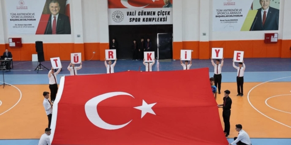 Sandıklı’da ‘Cumhuriyet’ coşkusu Sandıklı’da ‘Cumhuriyet’ coşkusu