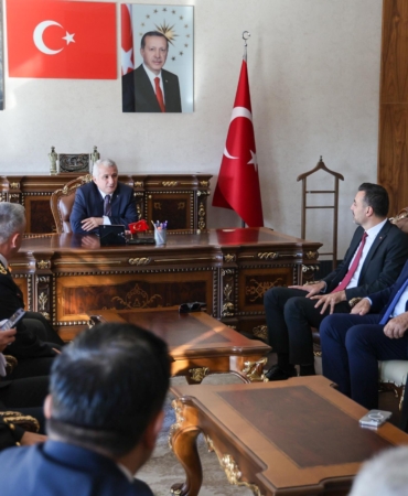 Cumhuriyet’in 102. yıl dönümü Manavgat’ta resmi törenle kutlandı