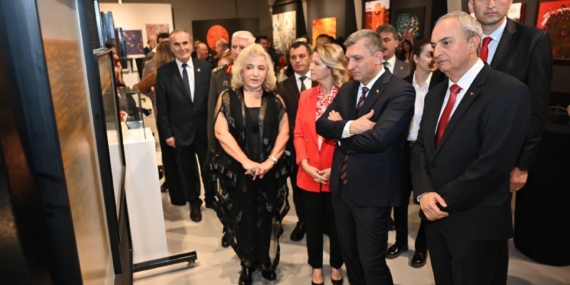 Kepez’den ‘102. Yıla Özel 102 Eser Cumhuriyet Sergisi’ Kepez’den ‘102. Yıla Özel 102 Eser Cumhuriyet Sergisi’