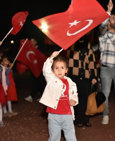 Kepez’de Cumhuriyet ve Bilimle Gece Gözlemi