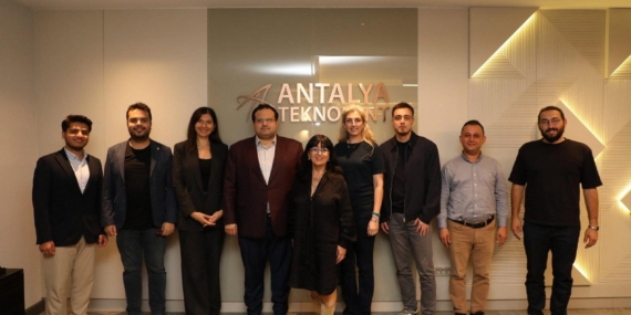 Antalya Teknokent’te girişimciler yatırımcılarla buluştu