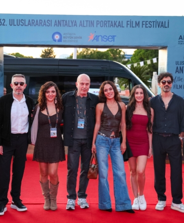 ‘Kesilmiş Bir Ağaç Gibi’ ve ‘Noir’ filmleri seyirciyle buluştu