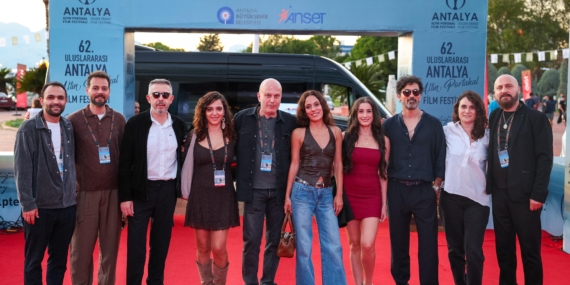 ‘Kesilmiş Bir Ağaç Gibi’ ve ‘Noir’ filmleri seyirciyle buluştu