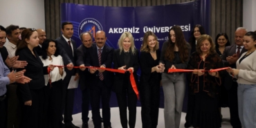 Akdeniz Üniversitesi Kütüphanesi, yüzde 30 büyüdü