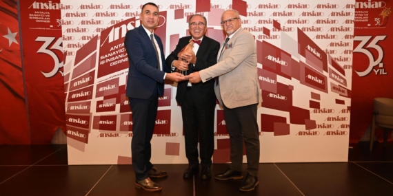 Özbek: Cumhuriyet’in ikinci yüzyılı, bilimin ve teknolojinin yüzyılı olmalı Özbek: Cumhuriyet’in ikinci yüzyılı, bilimin ve teknolojinin yüzyılı olmalı