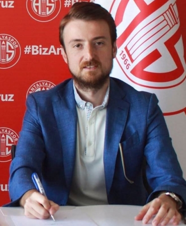 Antalyaspor yönetimde istifa