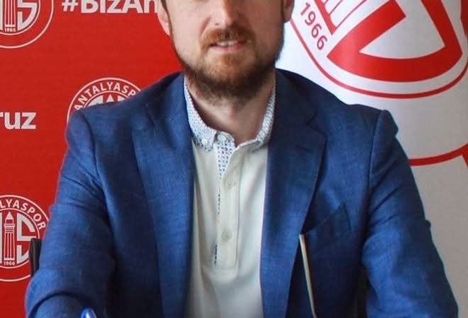 Antalyaspor yönetimde istifa