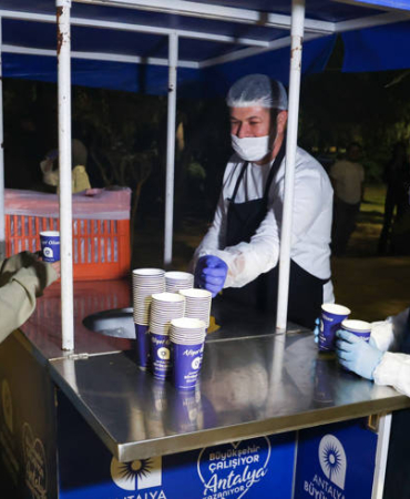 Öğrencilere Sıcak Çorba İkramı Başladı!