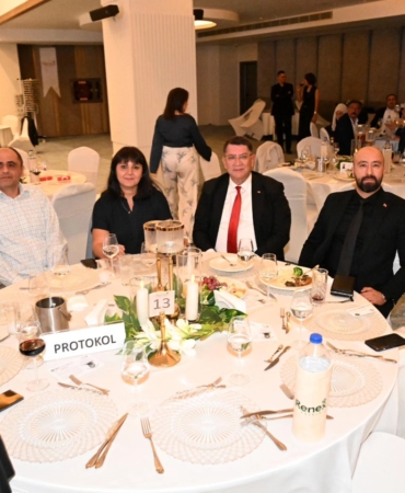 30. Yıl Plaket Töreni’nde Mühendislere Teşekkür