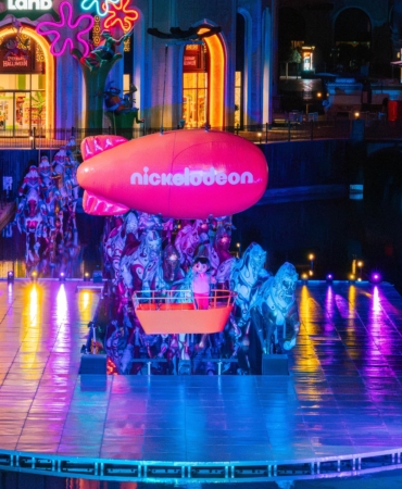 Çocuklara özel balon etkinliği