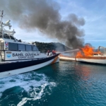 Demre’de ticari yat yandı