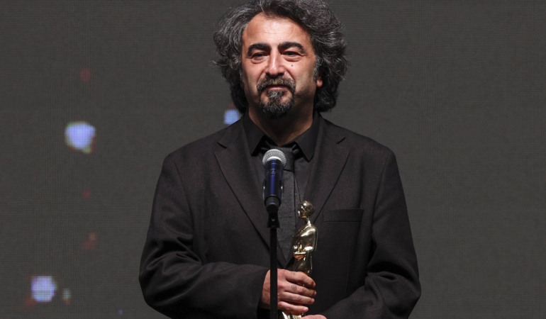 Altın Portakal’a 7 ödülle ‘Tavşan İmparatorluğu’ damga vurdu (2) Altın Portakal’a 7 ödülle ‘Tavşan İmparatorluğu’ damga vurdu (2)