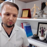 Yanlış duruş alışkanlıkları gizli vücut problemlerine yol açıyor