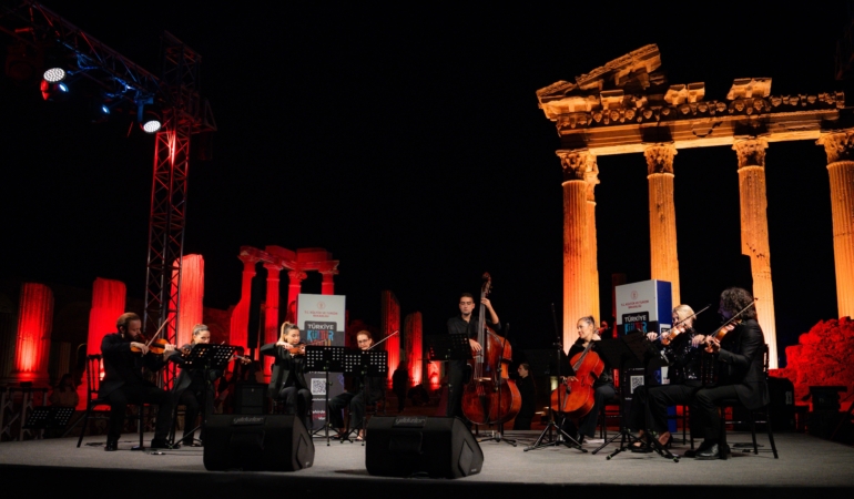 Antalya Kültür Yolu Festivali’nde coşku hız kesmiyor / Video eklendi