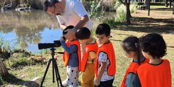 Minik doğa kaşifleri işbaşında