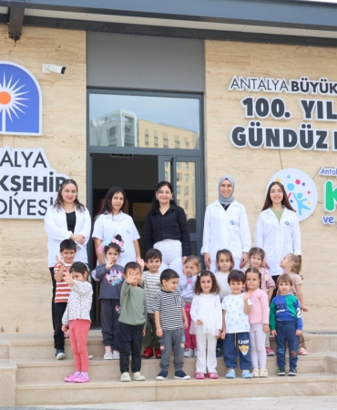 Büyükşehir Kepez Santral Mahallesi 100. Yıl Kreşi açıldı