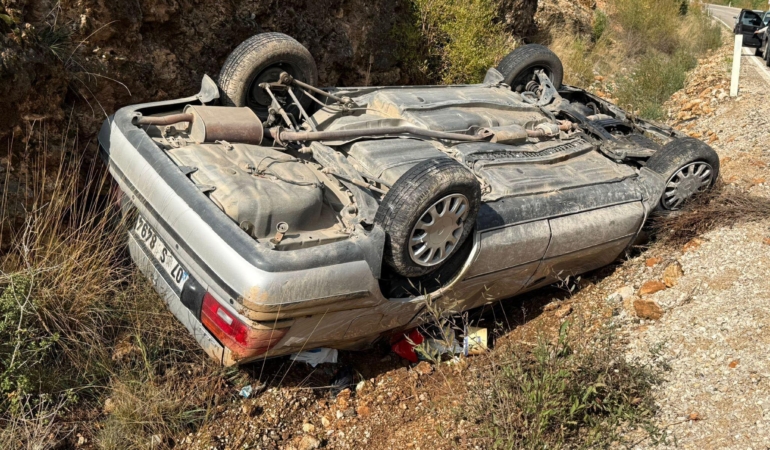 Otomobil takla attı: 1 yaralı