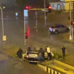 Otomobilin takla atma anı kamerada