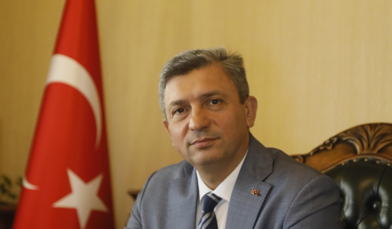 Vali Şahin’den 10 Kasım mesajı