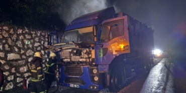 Erken müdahale kamyonu yanmaktan kurtardı