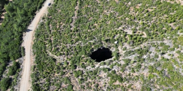 90 metrelik obruğa iniş anını kaydetti