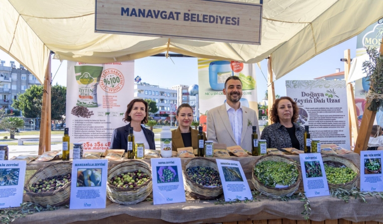 Zeytin ve Zeytinyağı Festivali kortejle başladı
