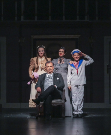 Aşk-ı Memnu operası yeni sezonun ilk tutkusunu sahneye taşıyor