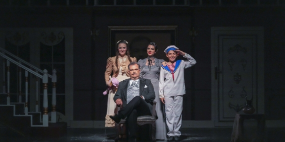 Aşk-ı Memnu operası yeni sezonun ilk tutkusunu sahneye taşıyor