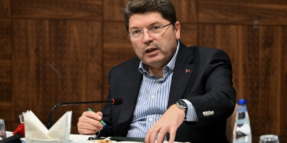 Bakan Tunç: Çocukları suçta kullananın cezası artırılacak