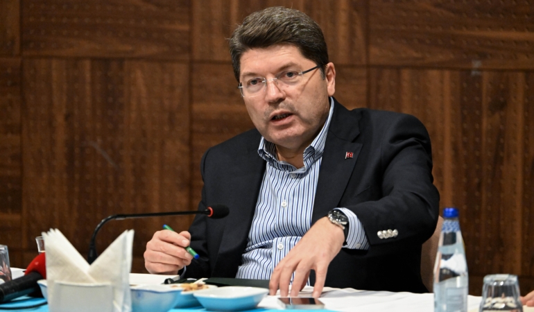 Bakan Tunç: Çocukları suçta kullananın cezası artırılacak
