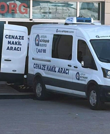 2 hafta sonra düğünü olan Tahsin, ‘otel önünde içki içmeyin’ diye uyardı, bıçaklanarak öldürüldü (2)