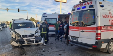 Serik’te kaza: 4 yaralı