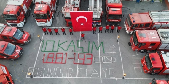İtfaiyeciler Atatürk’ü andı