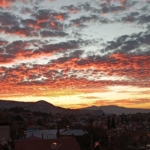 Gökyüzünde kızıl şölen